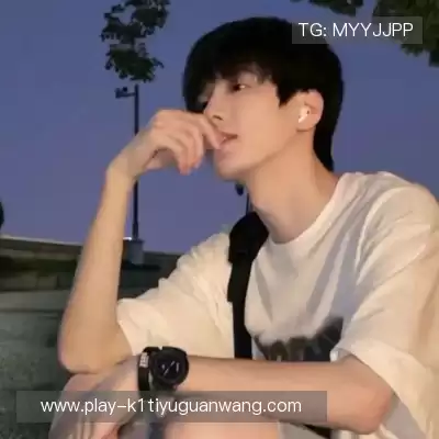 郜崧蒙